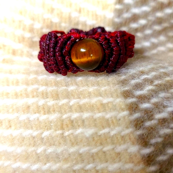 Handmade Macrame Jewelry Set, Maroon with Tiger's Eye Stone - Picture 4 of 12